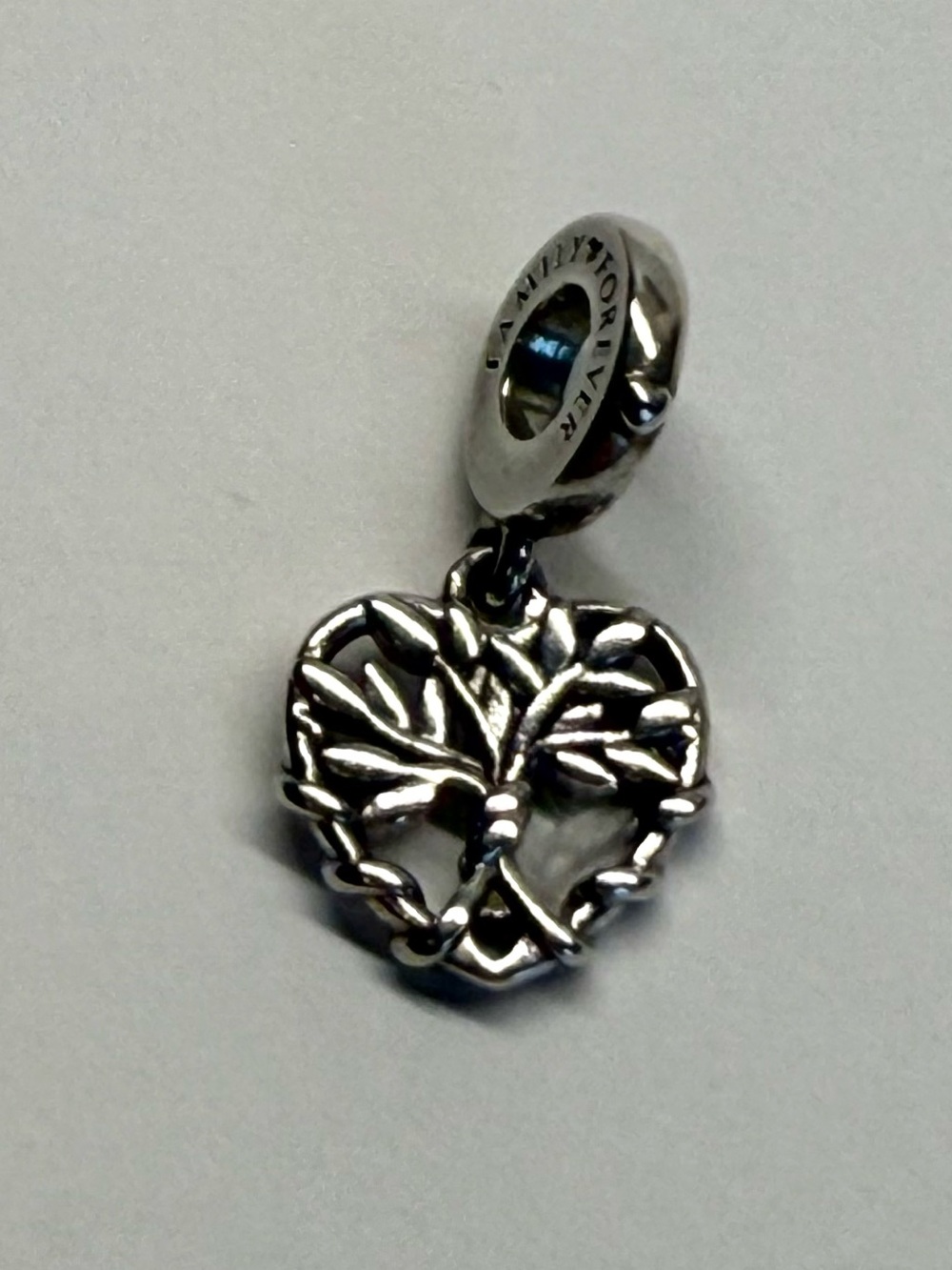 Pandora Family Forever Tree of Life Heart Dangle Charm 925 ALE